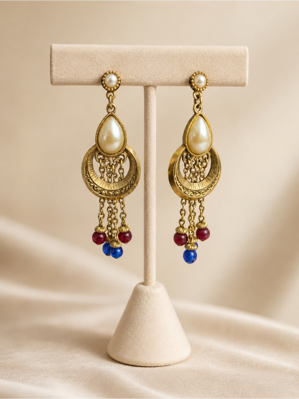 Vintage chandelier blue, red, stone w pearl;
Long earrings